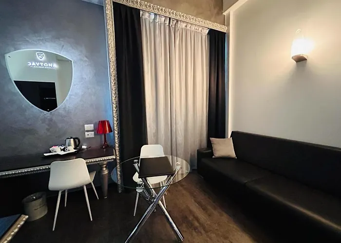 Отель Daytona Business 4*