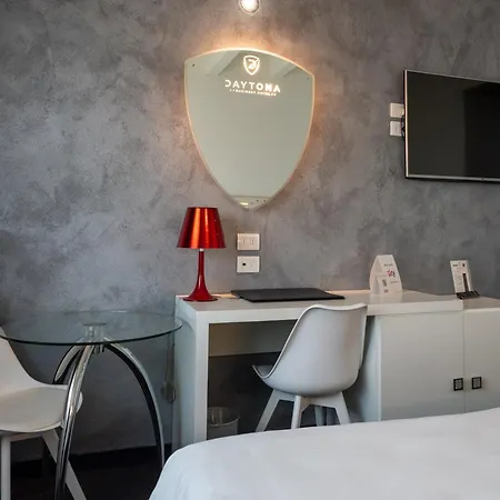 Hotel Daytona Business Collecchio