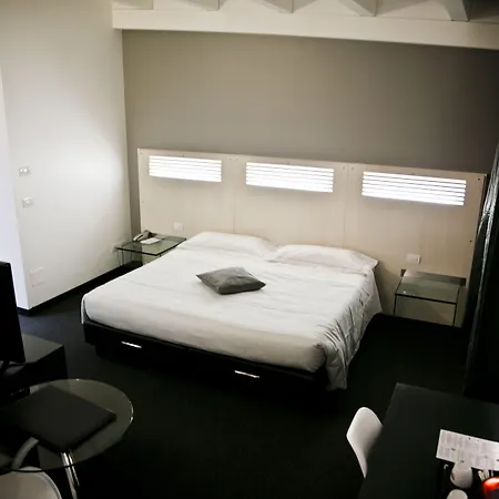 Daytona Business Hotel