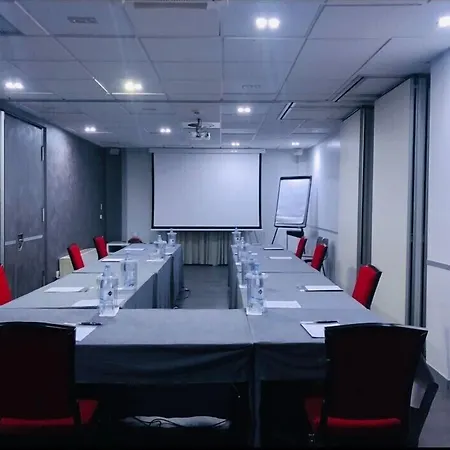 Daytona Business Hotel 4*