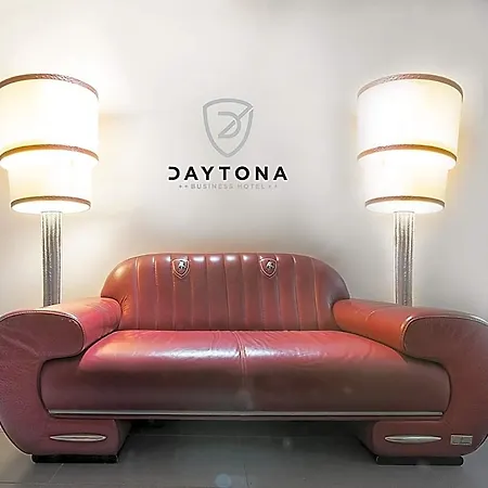 Daytona Business 4*