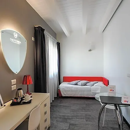 Daytona Business Hotel 4*
