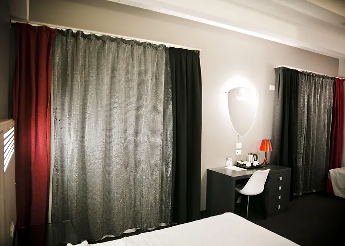 فندق Daytona Business كولّيكْيو